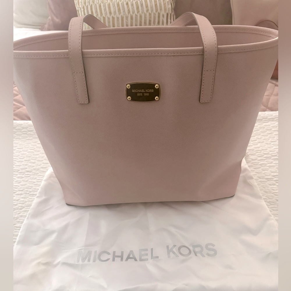 Michael Kors Tote / Shoulder Bag